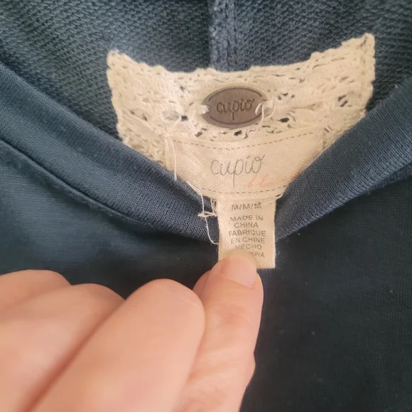 Cupio Women's Blue 3/4 Sleeve Scoop-Neck Top, Size Medium - Picture 2 of 5